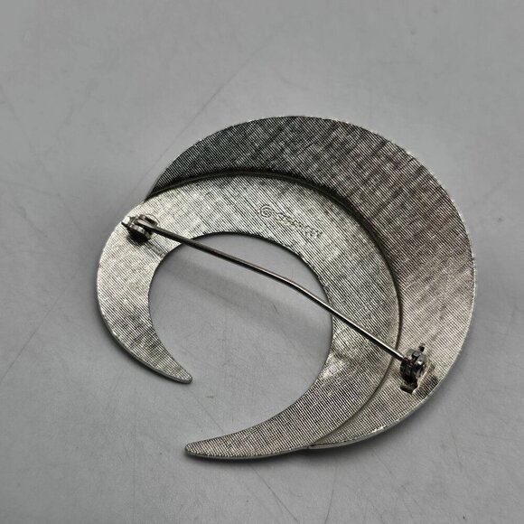Vintage Sarah Coventry Silver Tone Crescent Brooch Pin - Picture 4 of 6
